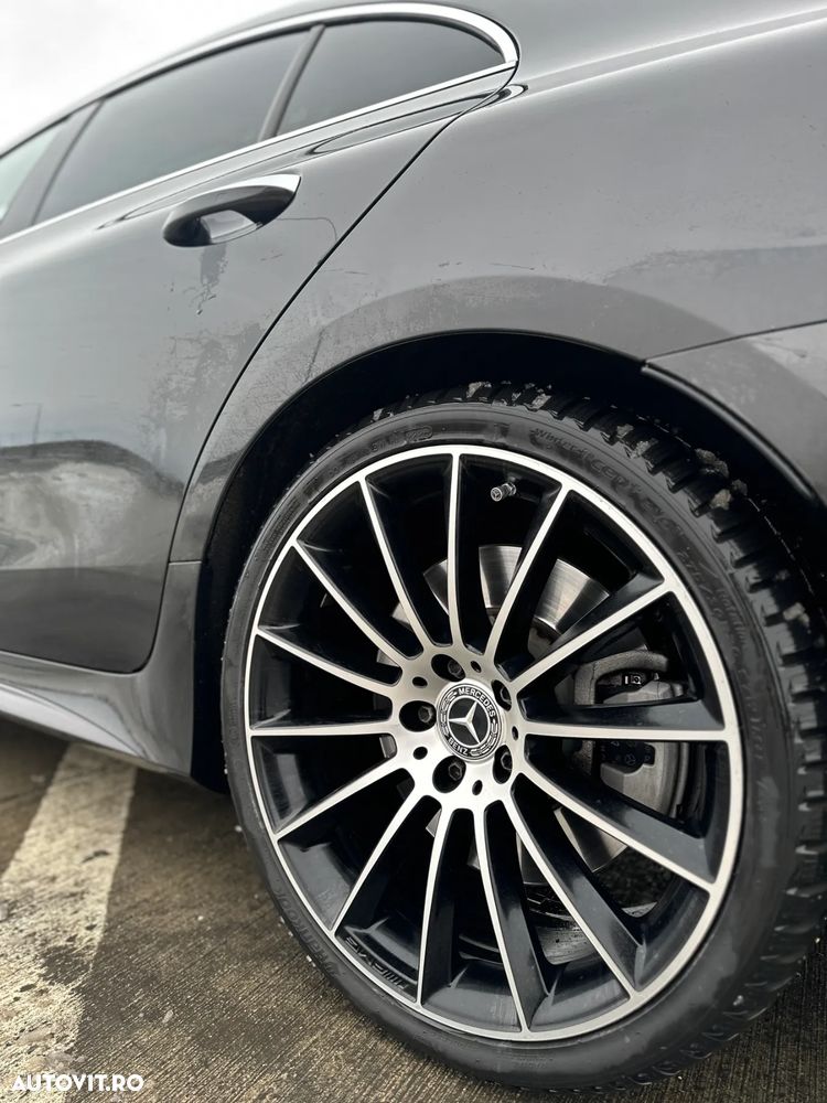 Mercedes-Benz CLS - 10