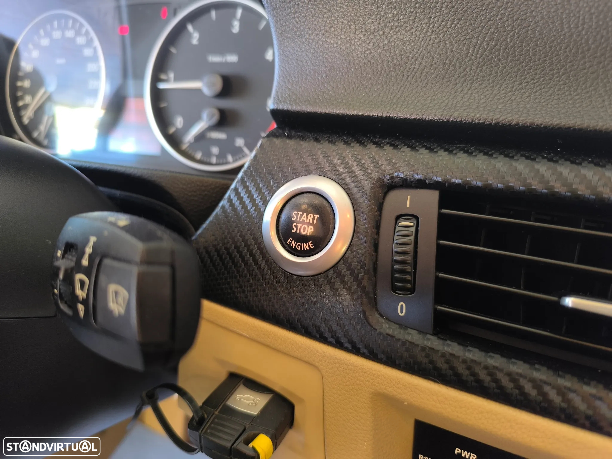 BMW 320 d Touring - 30