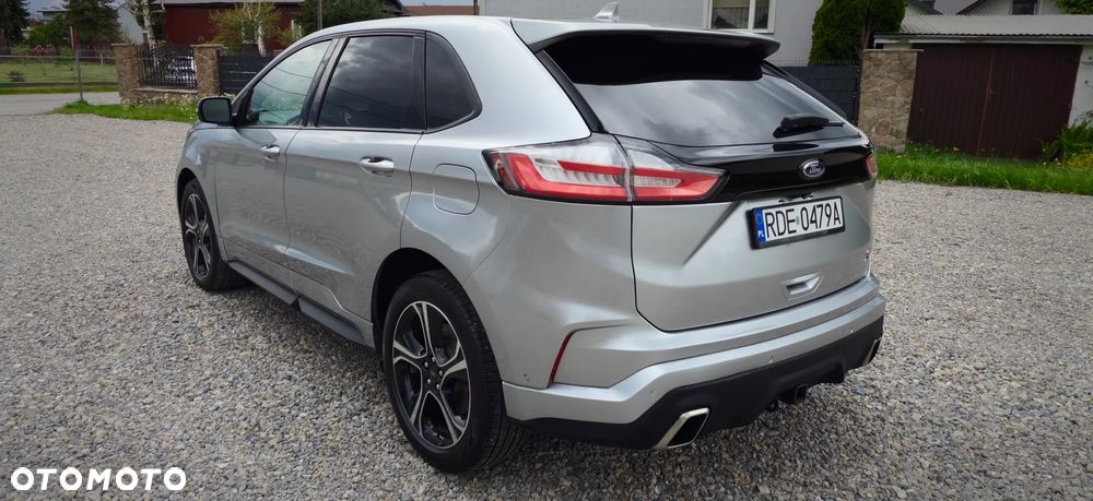 Ford Edge - 4