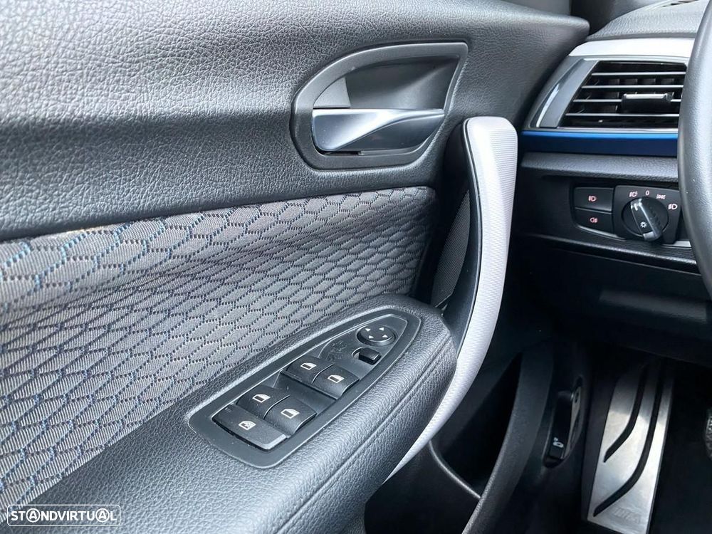 BMW 118 d Pack M - 30