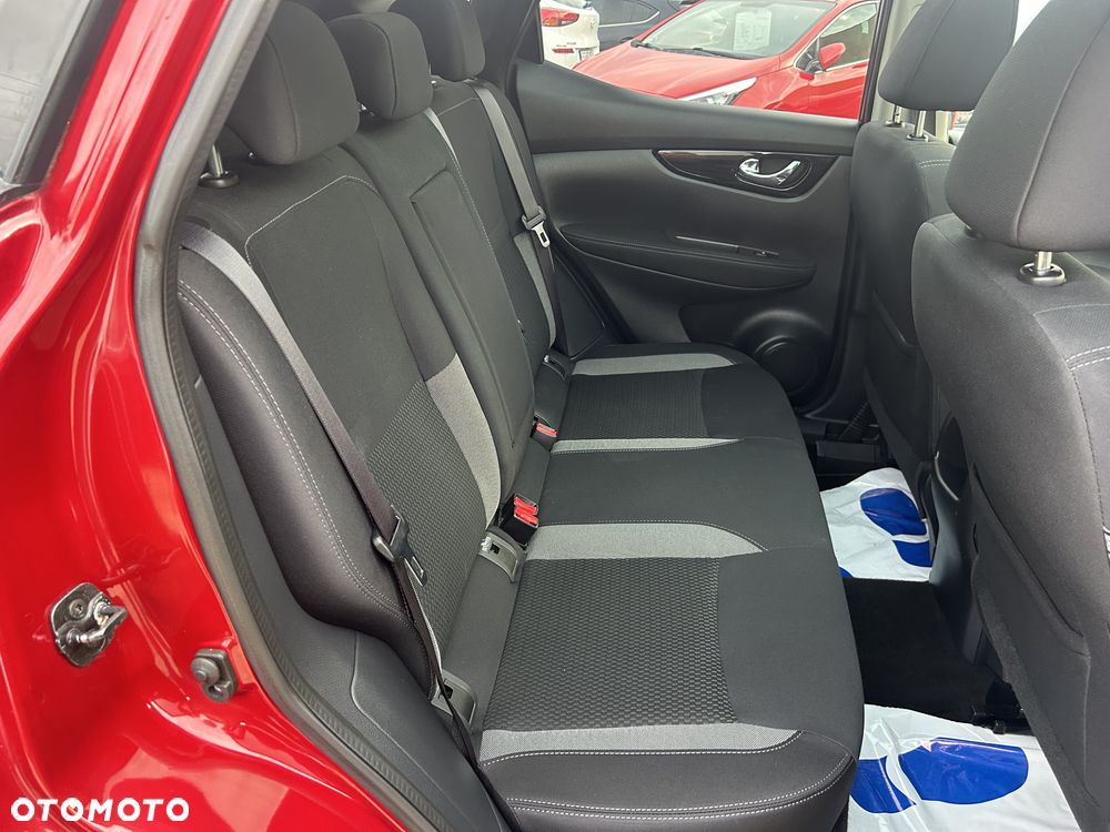 Nissan Qashqai 1.6 DIG-T N-Connecta - 14