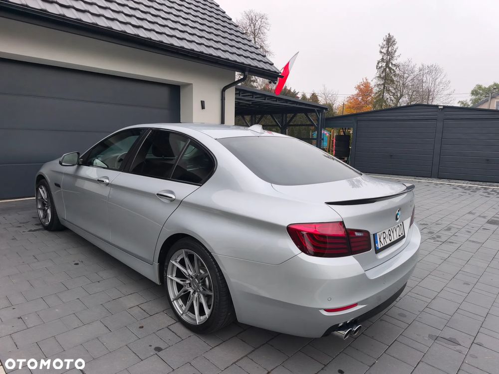 BMW Seria 5 520d Luxury Line - 12
