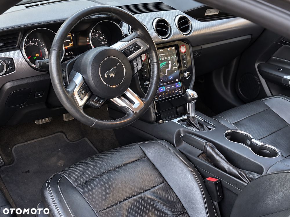 Ford Mustang 5.0 V8 GT - 32