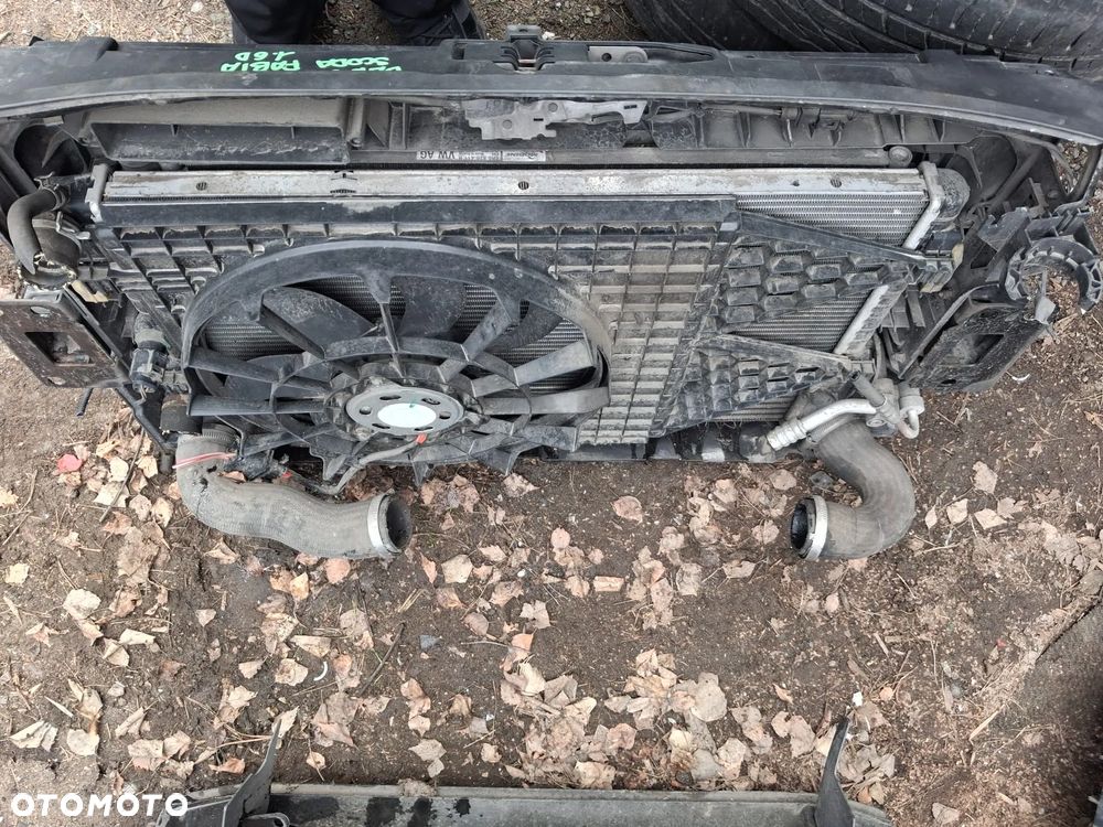 Pas przód chłodnice SKODA FABIA II  1.6 TDI   6R0820411H  OE - 2