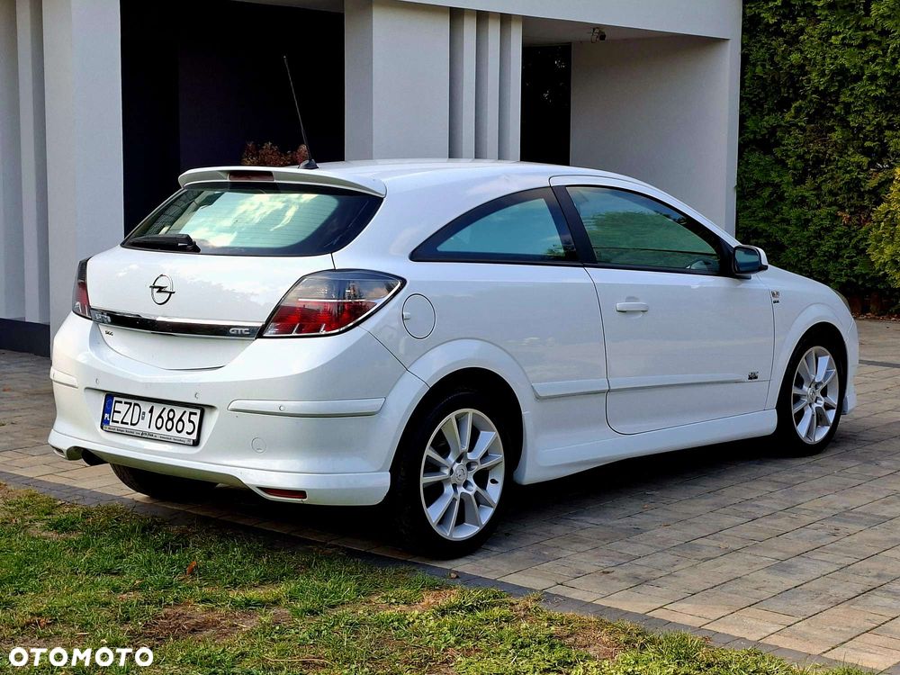 Opel Astra 1.6 Sport - 19