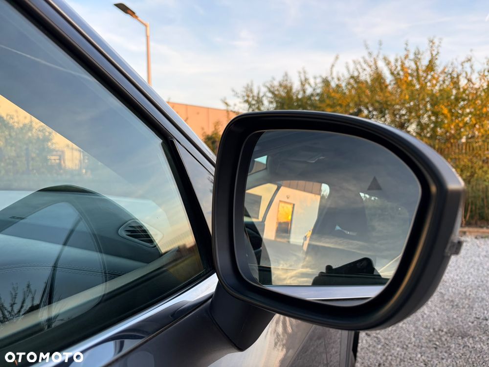 Nissan Qashqai 1.3 DIG-T MHEV Xtronic N-Connecta - 21