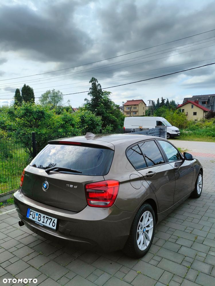 BMW Seria 1 118d xDrive - 5