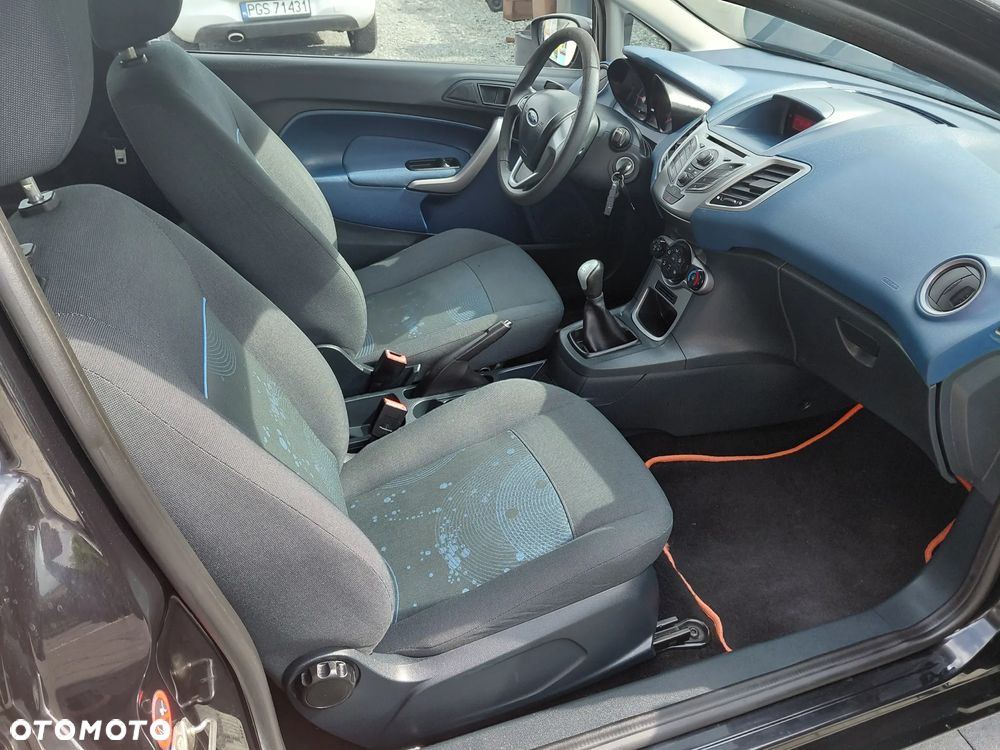 Ford Fiesta 1.25 Trend - 11