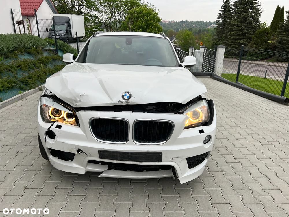 BMW X1 xDrive20d - 8