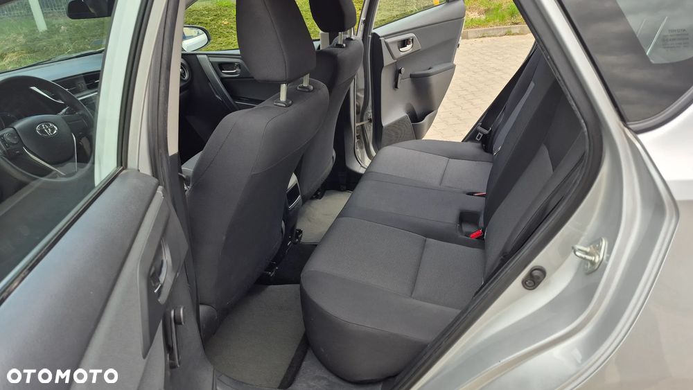 Toyota Auris - 5