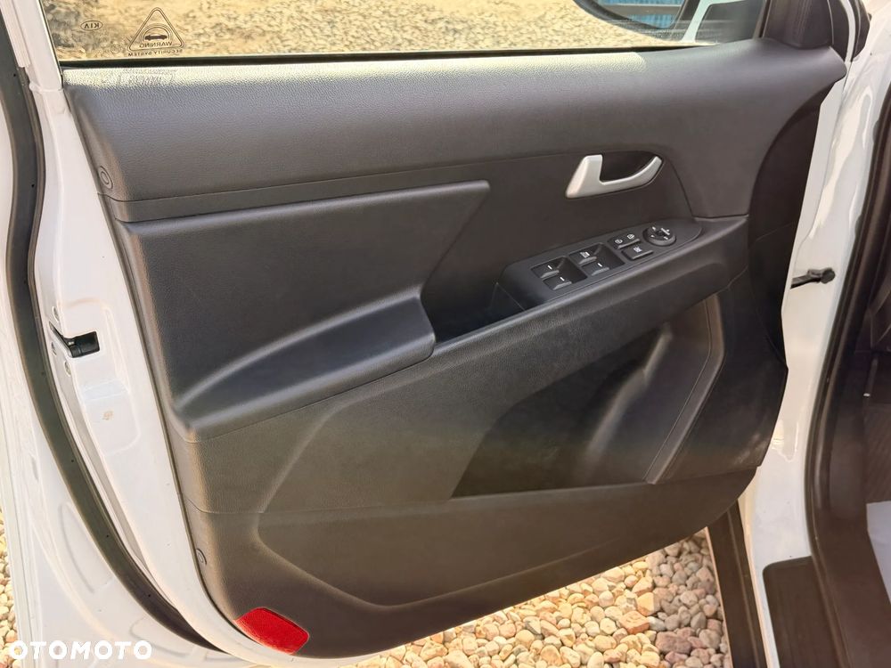 Kia Sportage 1.7 CRDI 2WD Vision - 13