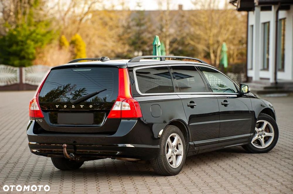 Volvo V70 2.5T Summum - 4