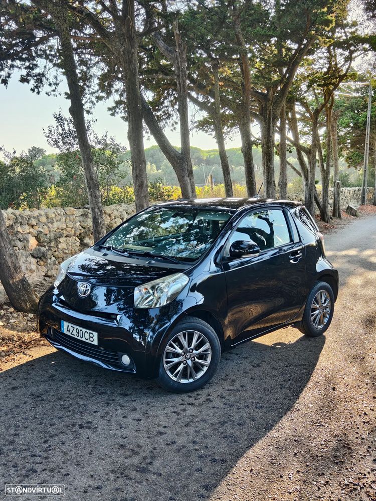 Toyota iQ 1.0 - 6