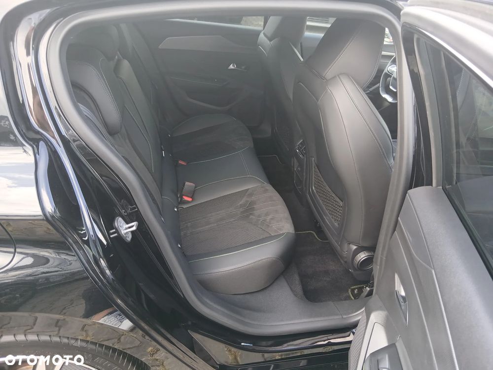 Peugeot 308 1.2 PureTech GT S&S EAT8 - 9