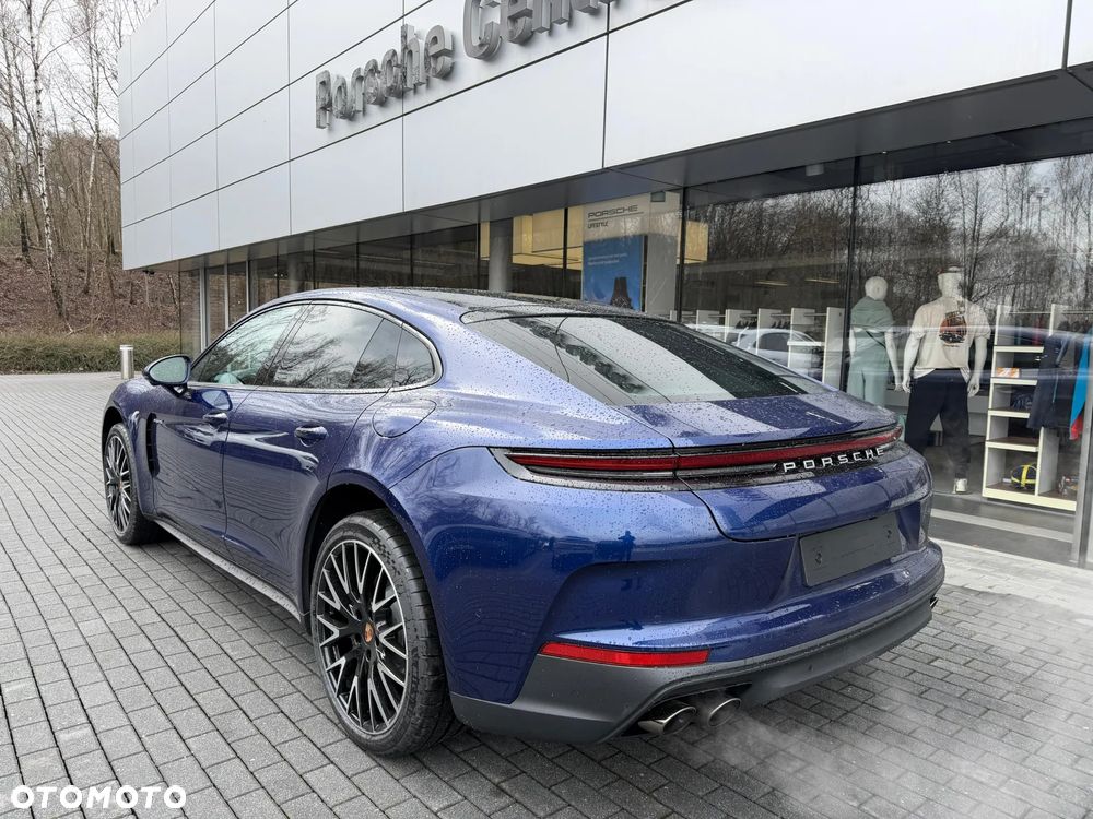 Porsche Panamera - 5
