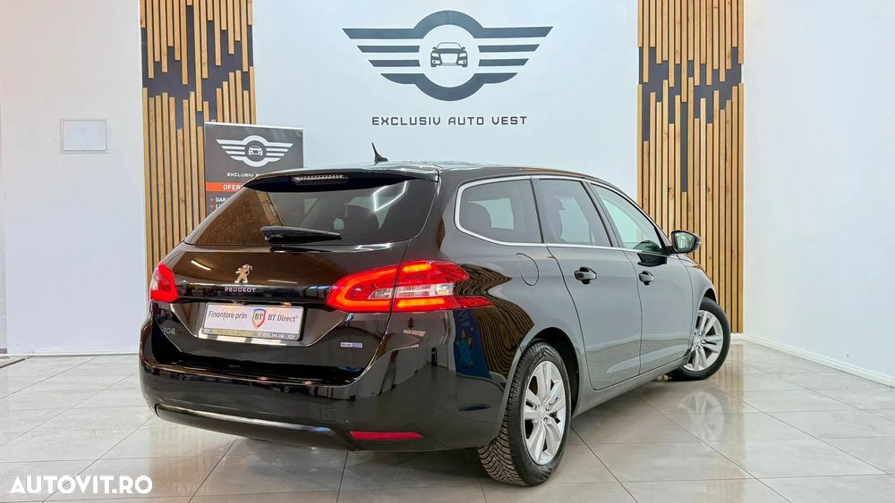 Peugeot 308 - 4