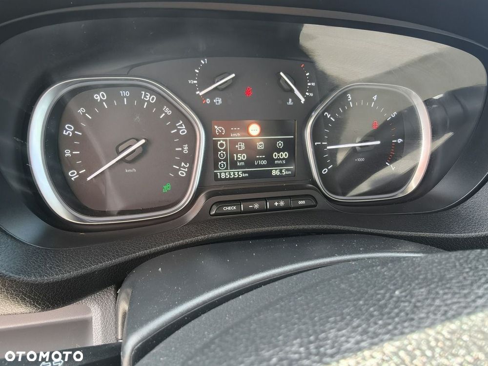 Peugeot Expert - 23