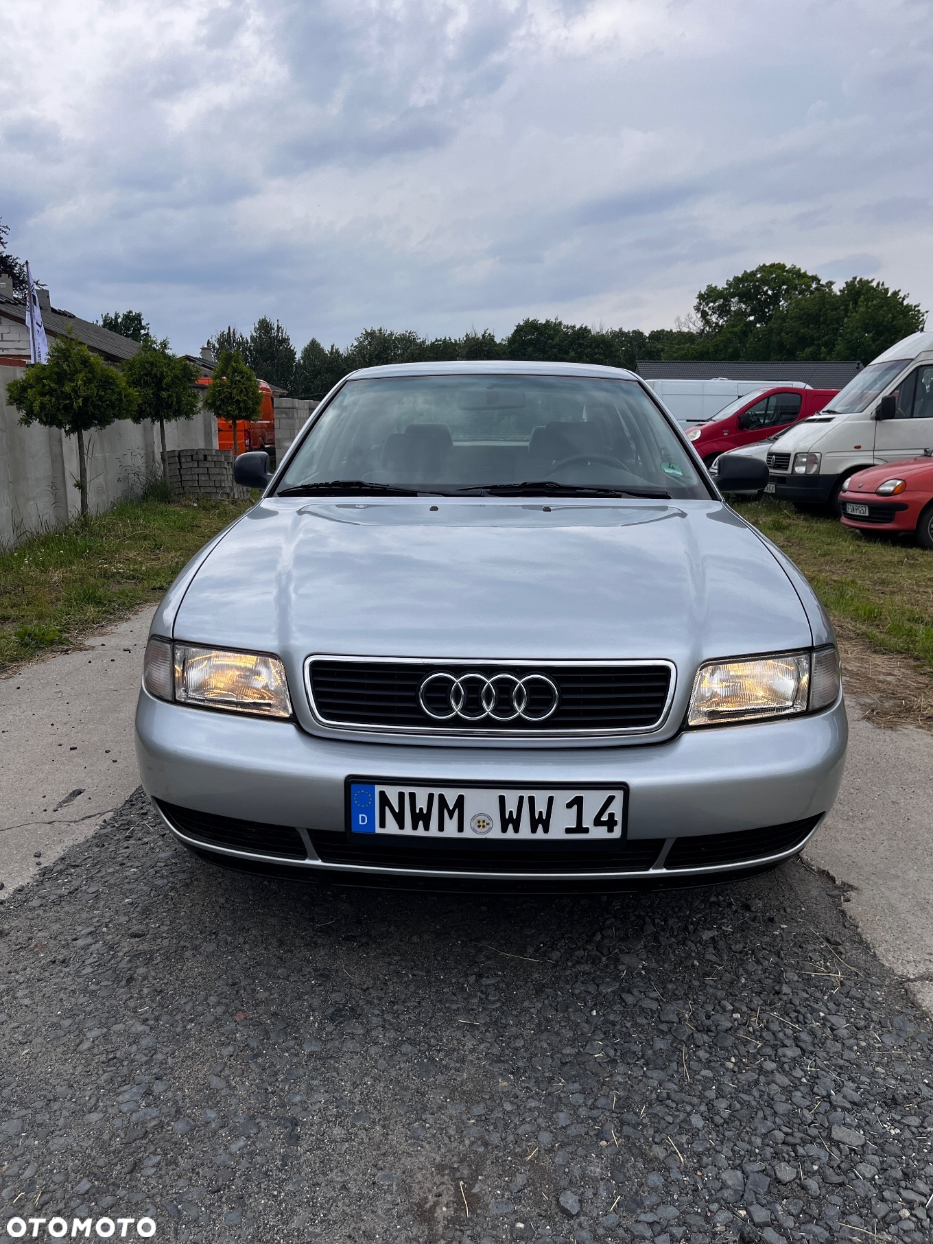 Audi A4 1.6 - 6