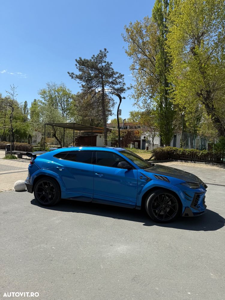 Lamborghini URUS - 7