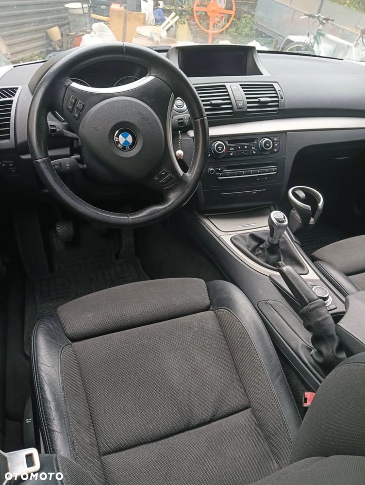 BMW Seria 1 118d - 14