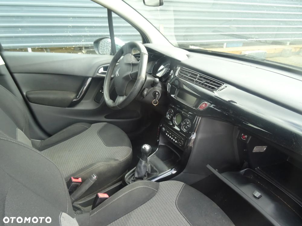 Citroen c3 2013 Lakier(KDK) na częśći zderzak drzwi klapa - 5