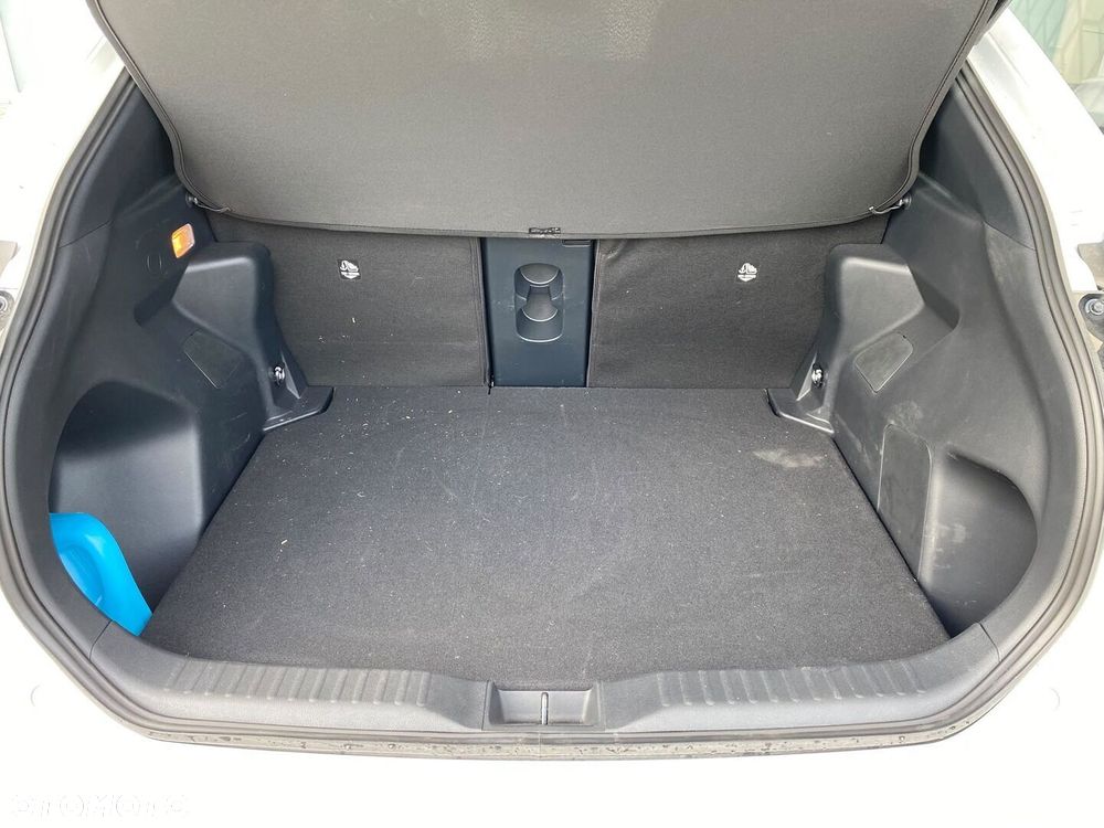 Toyota Yaris Cross Hybrid 1.5 Style - 32