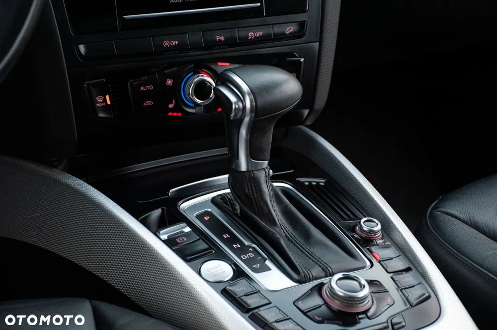 Audi Q5 2.0 TDI Quattro (clean diesel) S tronic - 37