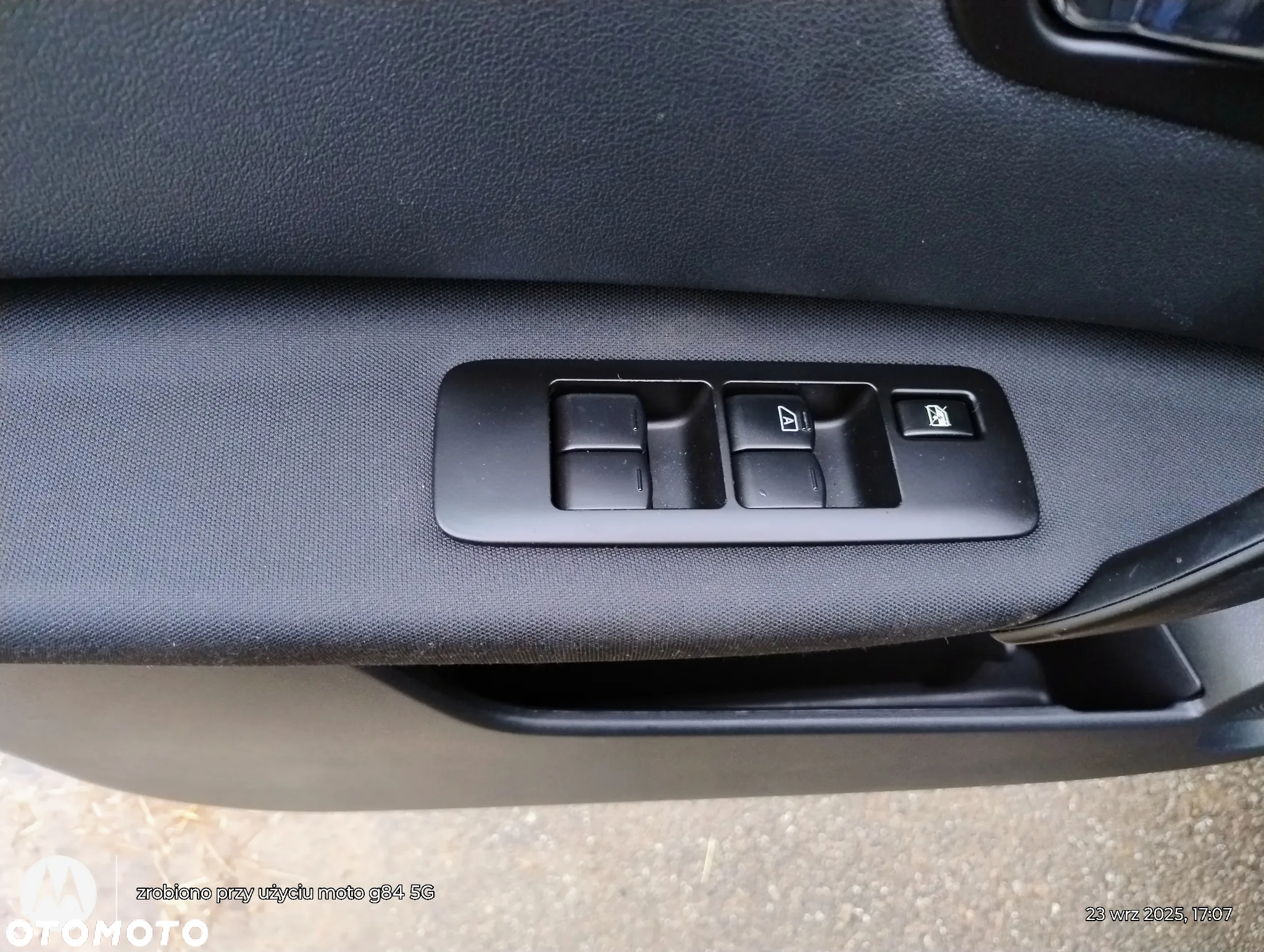 Nissan Qashqai 1.6 visia - 21