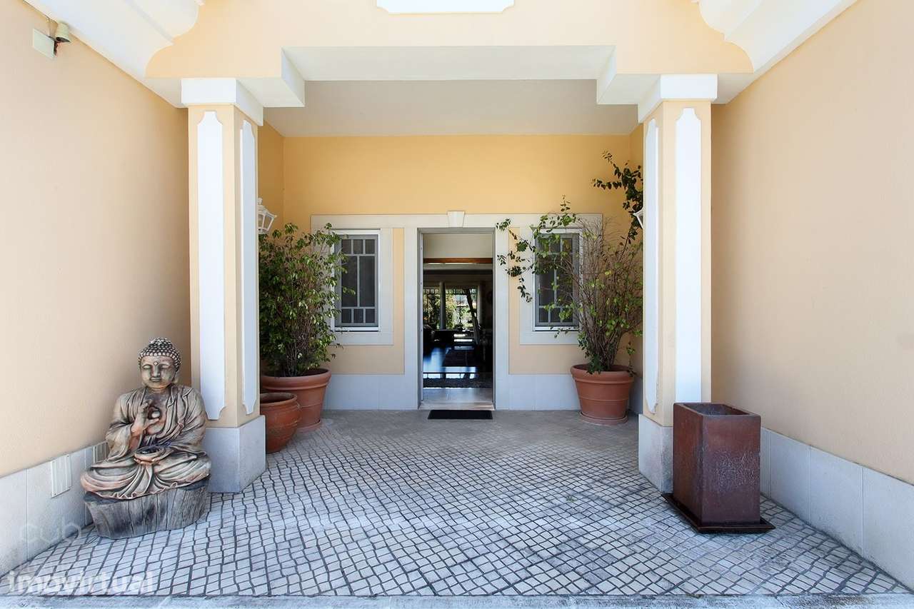 Moradia de luxo com 5 quartos em Almada - Casa da Ponte - Grande imagem: 4/60