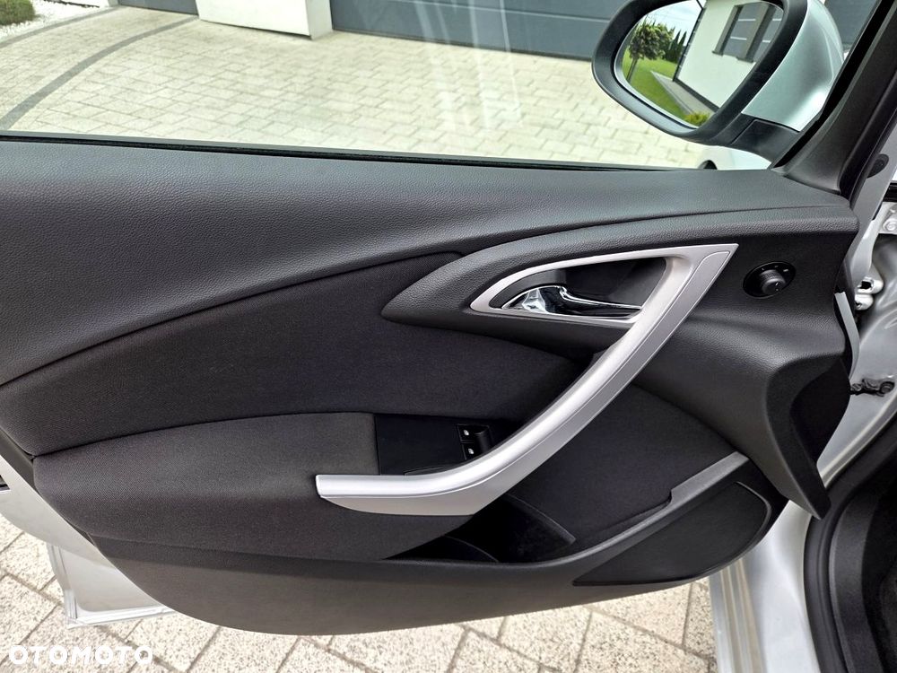 Opel Astra - 28