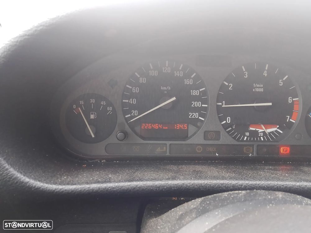 BMW 316 i - 15