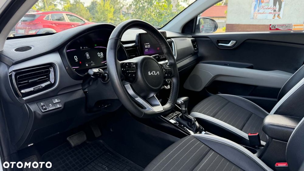 Kia Stonic 1.0 T-GDI GT Line DCT - 23