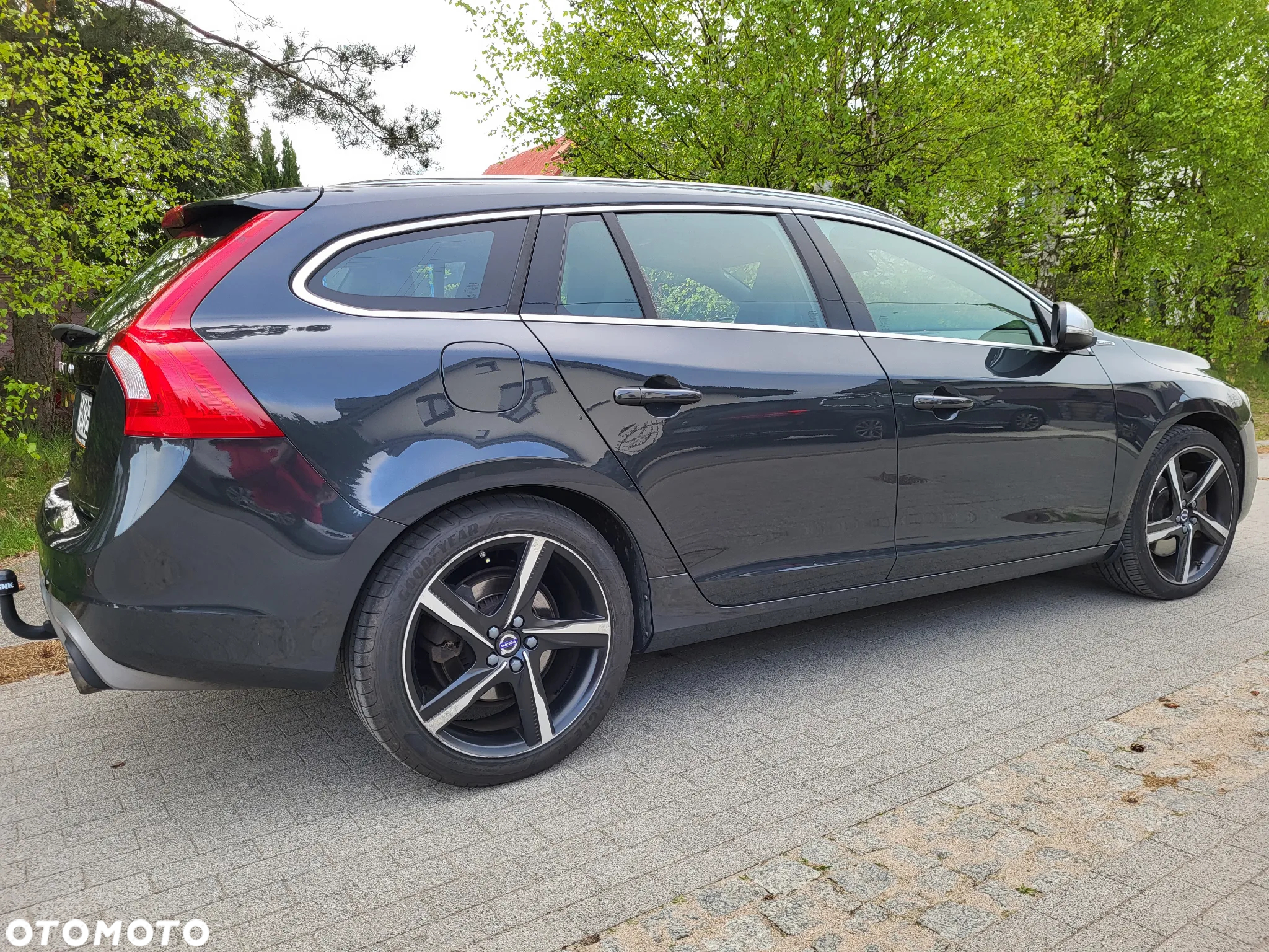 Volvo V60 D5 R-Design Ocean Race - 13
