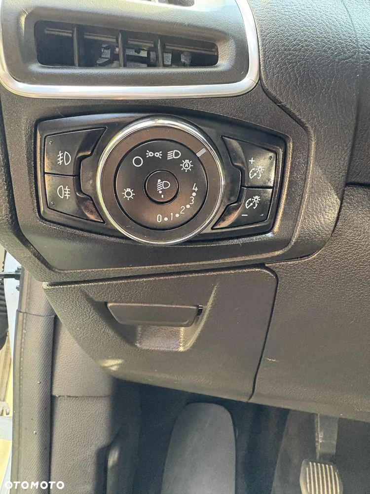 Ford Focus 1.6 TDCi Edition - 20