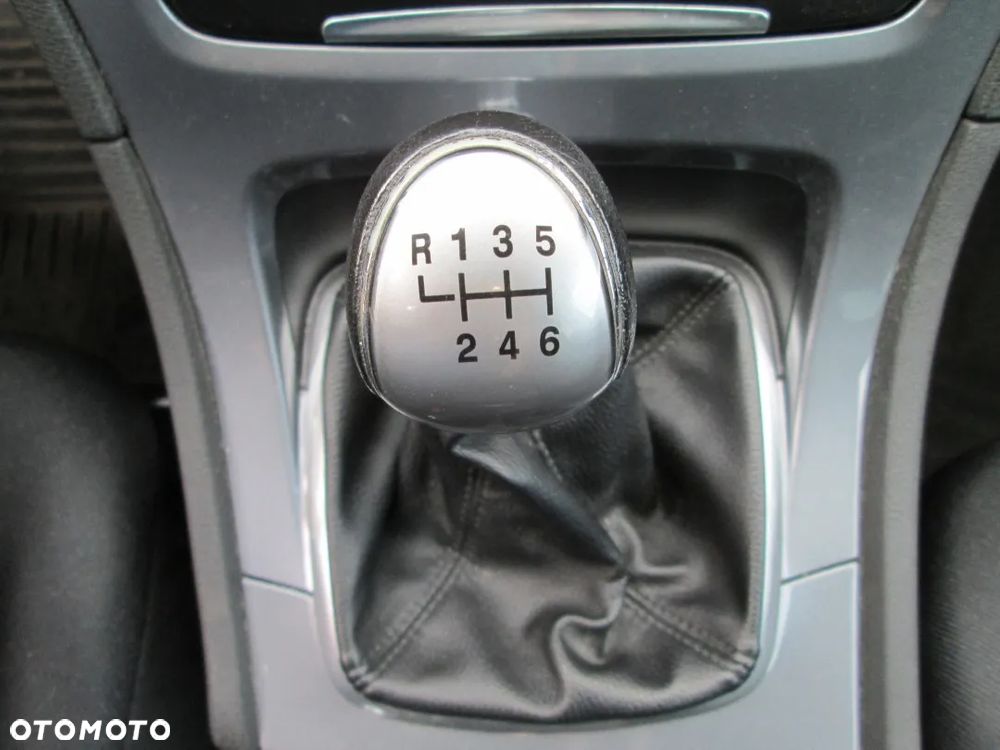 Ford Mondeo 2.0 TDCI Trend - 23