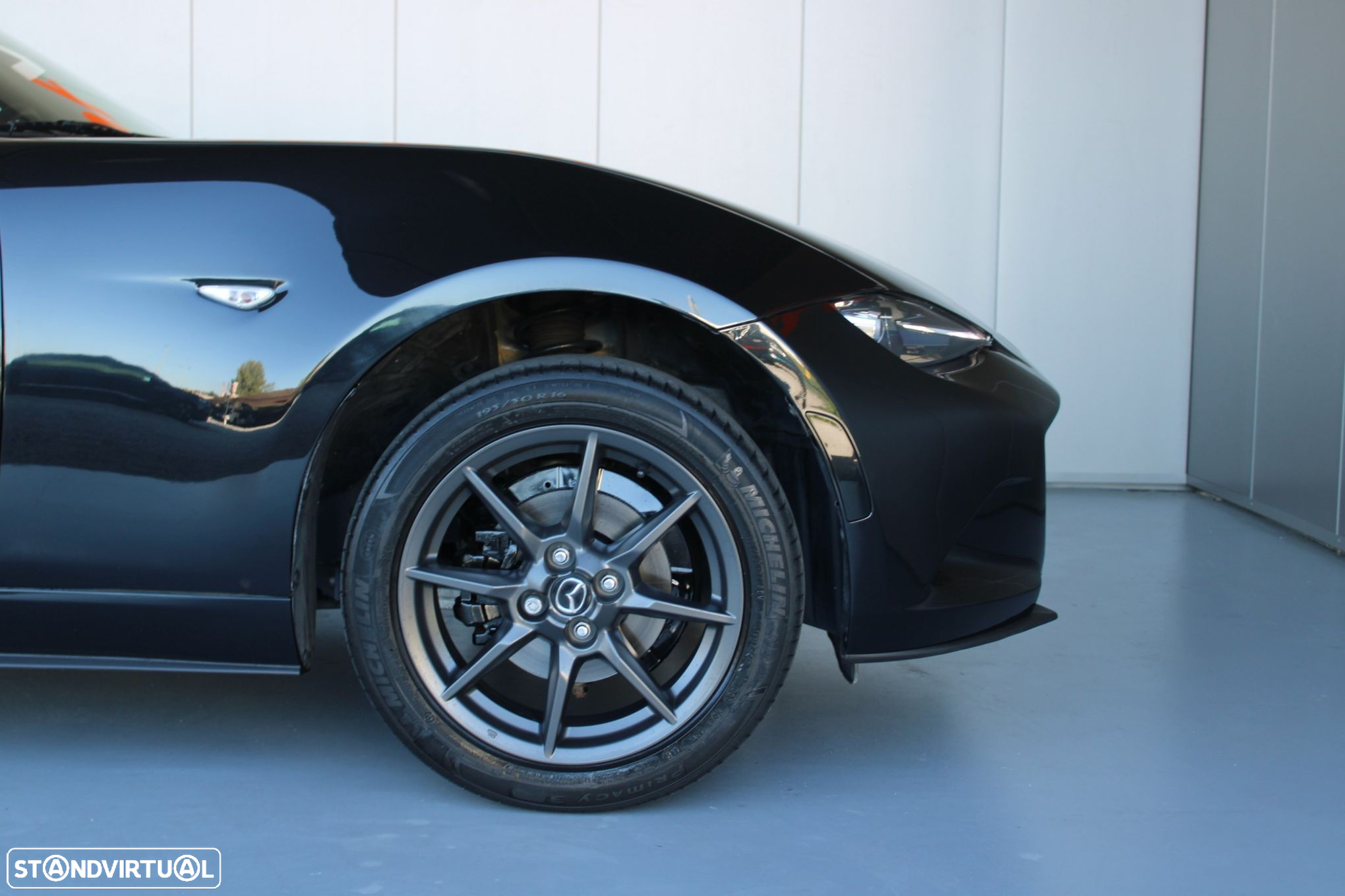 Mazda MX-5 SKYACTIV-G 131 SAKURA - 32
