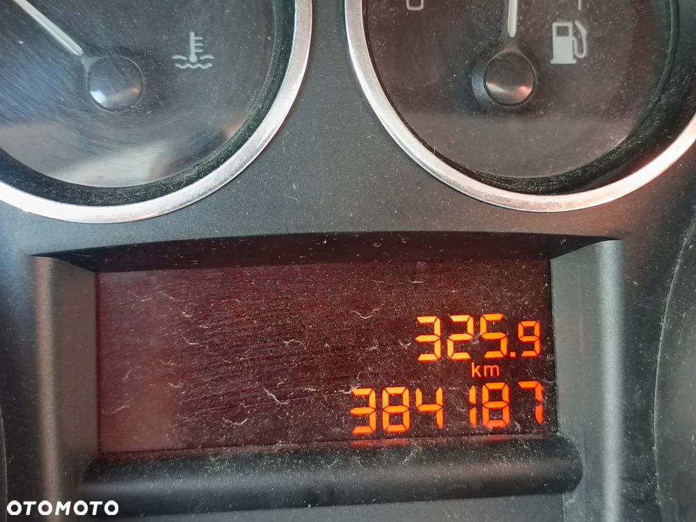 Peugeot 308 1.6 HDi Premium - 5