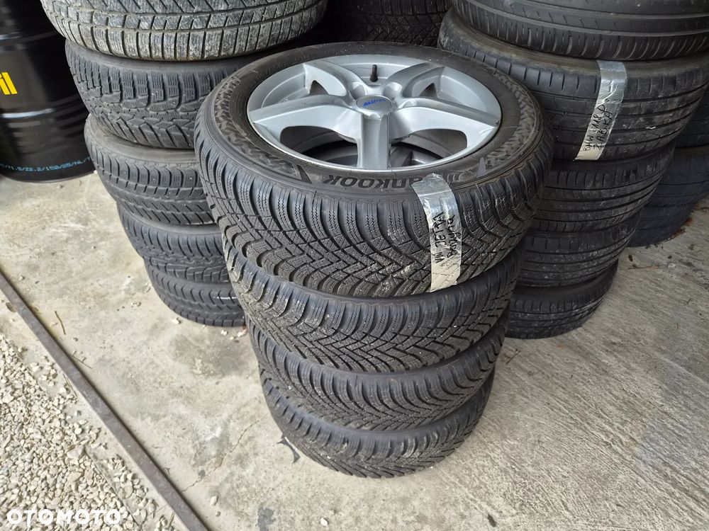 Volkswagen Jetta - 34