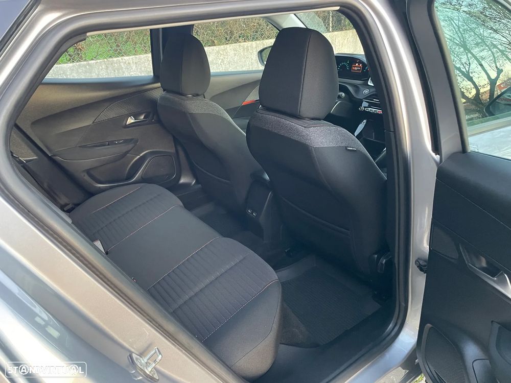 Peugeot e-2008 50 kWh Active Pack - 28