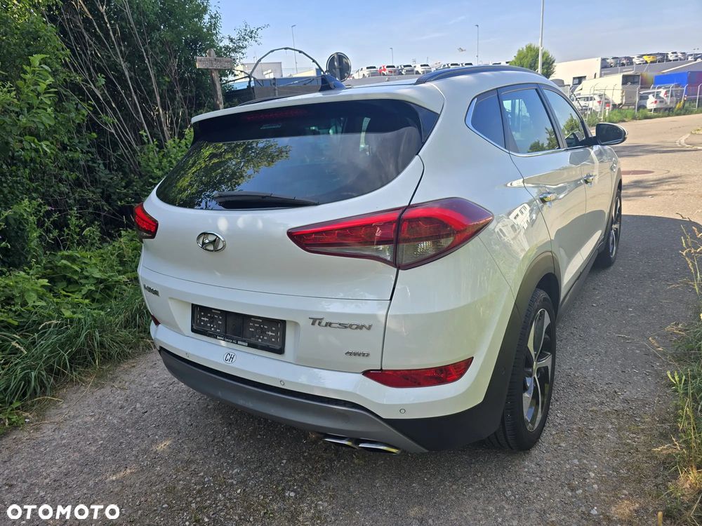 Hyundai Tucson 2.0 CRDI Premium 4WD - 2
