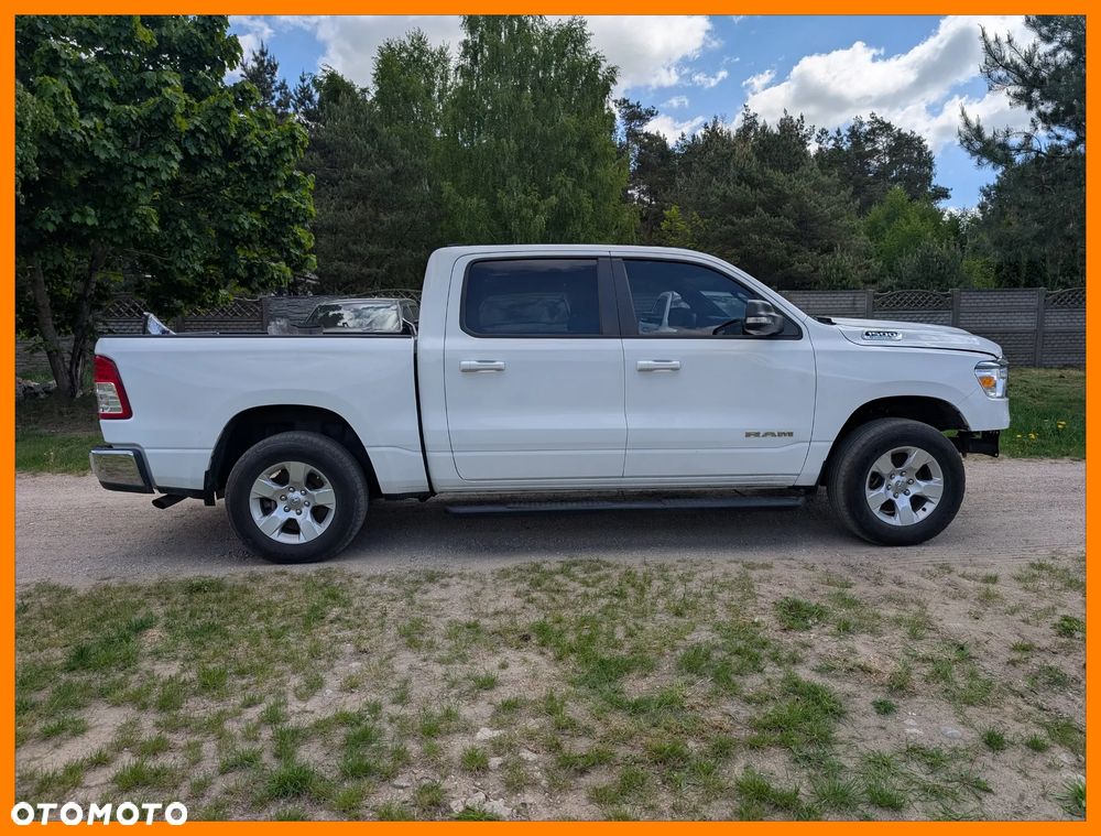 RAM 1500 Crew Cab Shortbed Bighorn - 2