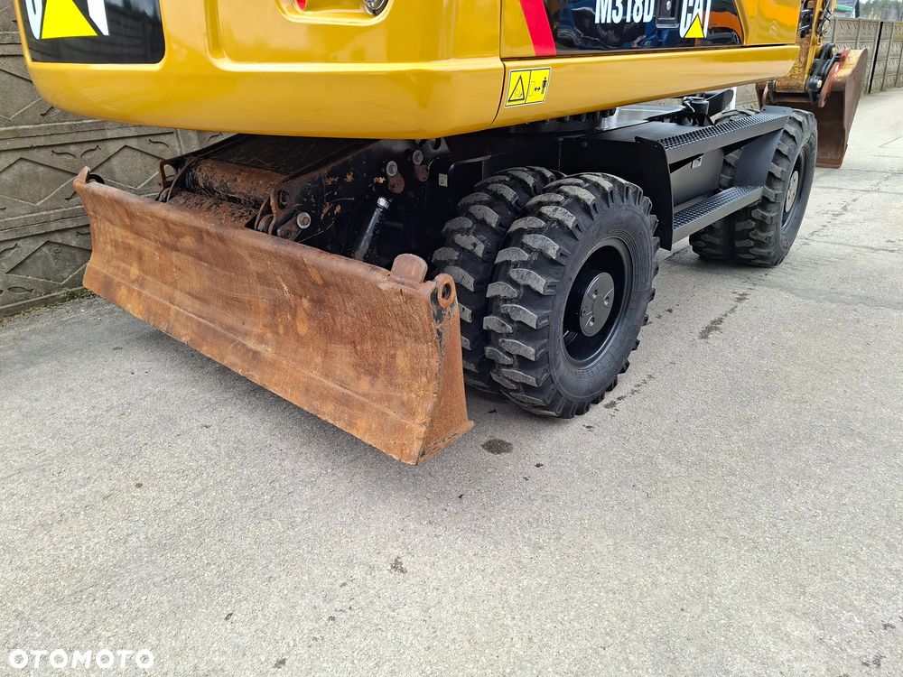 Caterpillar CAT M 318 D - 26