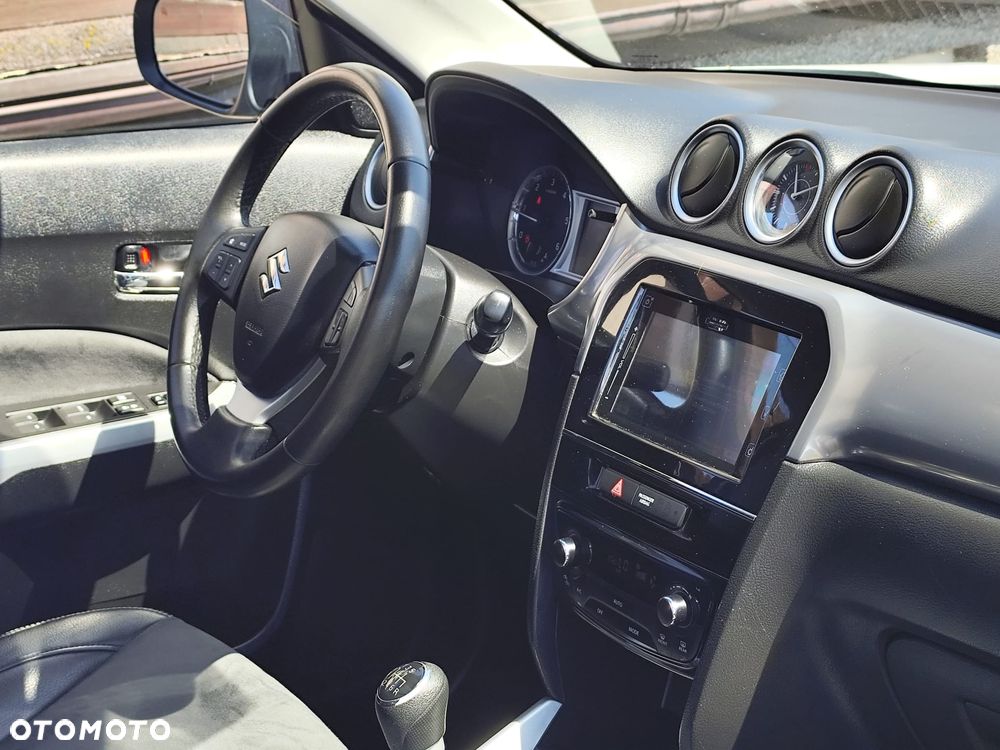Suzuki Vitara - 15