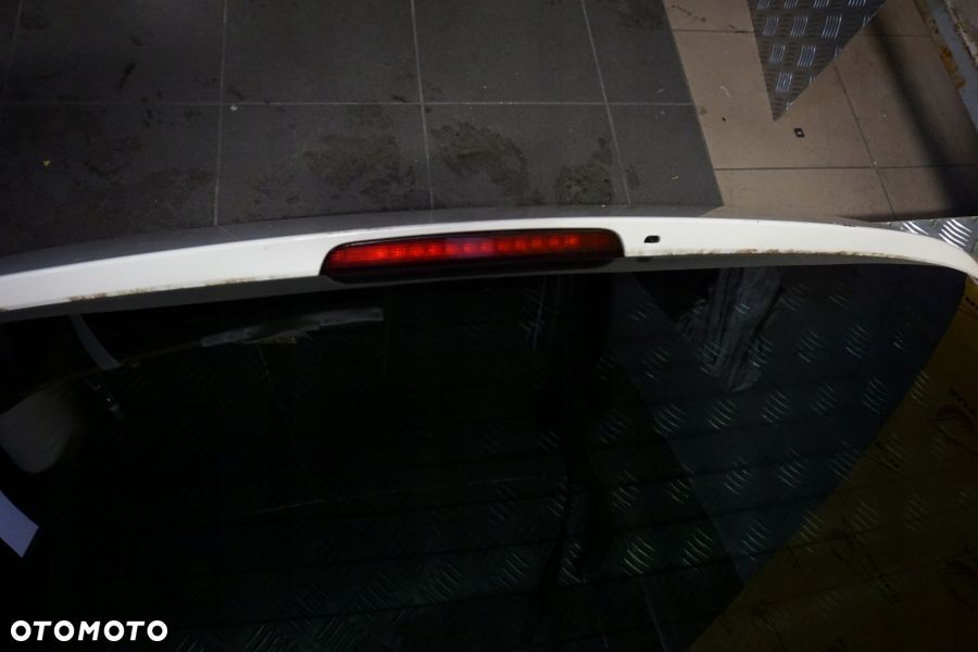 BUICK ENCLAVE 2008 - 2017 Klapa Tylna Bagażnika Szyba Spoiler Tył USA - 14