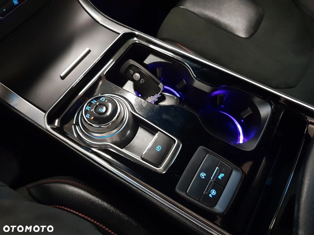 Ford Edge 2.0 EcoBlue Twin-Turbo 4WD ST-Line - 26