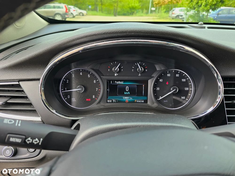 Buick Encore - 13
