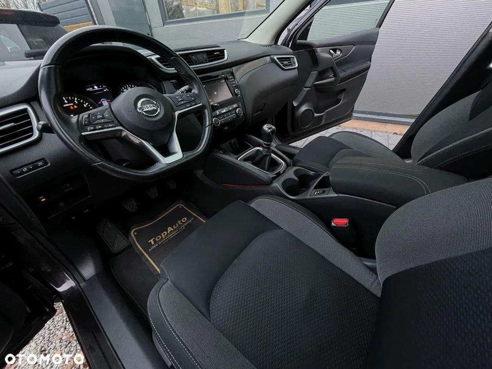 Nissan Qashqai 1.2 DIG-T N-Connecta EU6 - 19