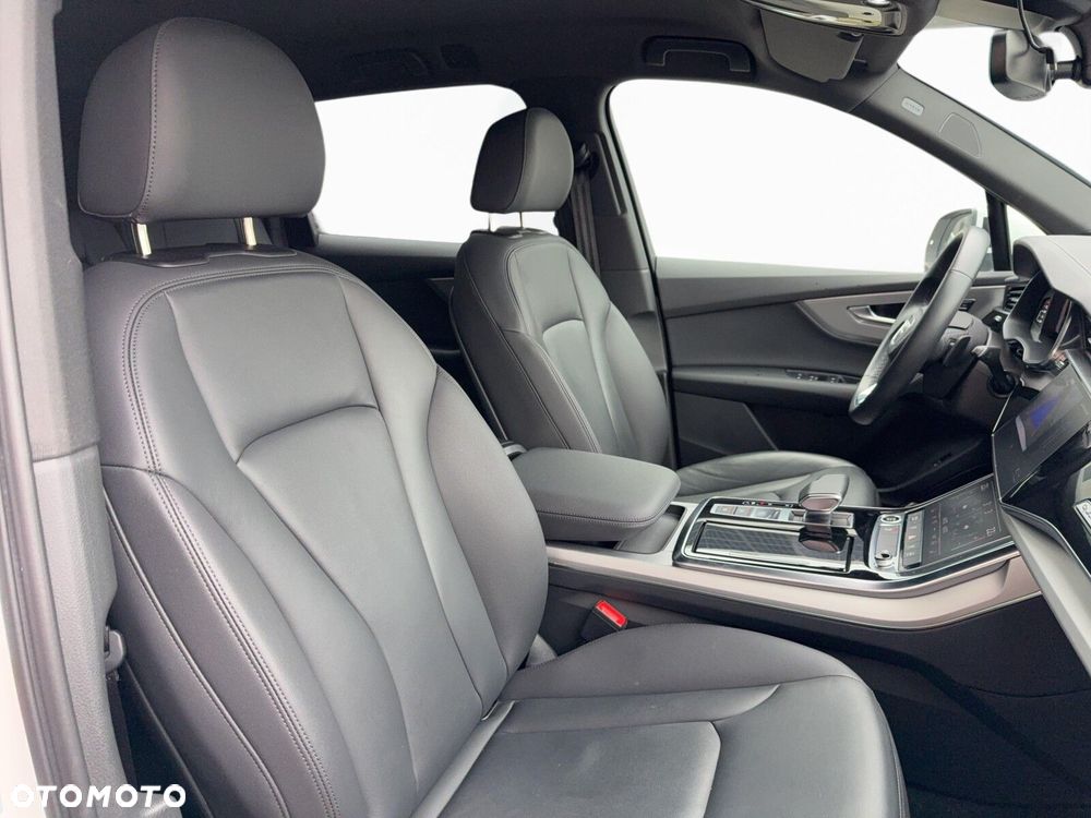 Audi Q7 - 32