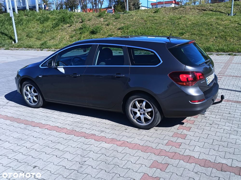 Opel Astra 1.4 T Cosmo - 20