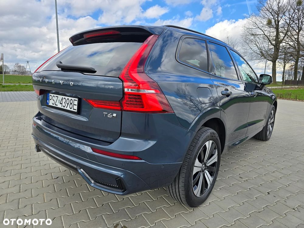 Volvo XC 60 T6 AWD Recharge Plus Dark - 12